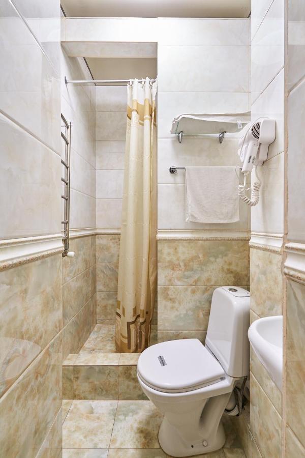 7 Days Hotel Алматы Экстерьер фото
